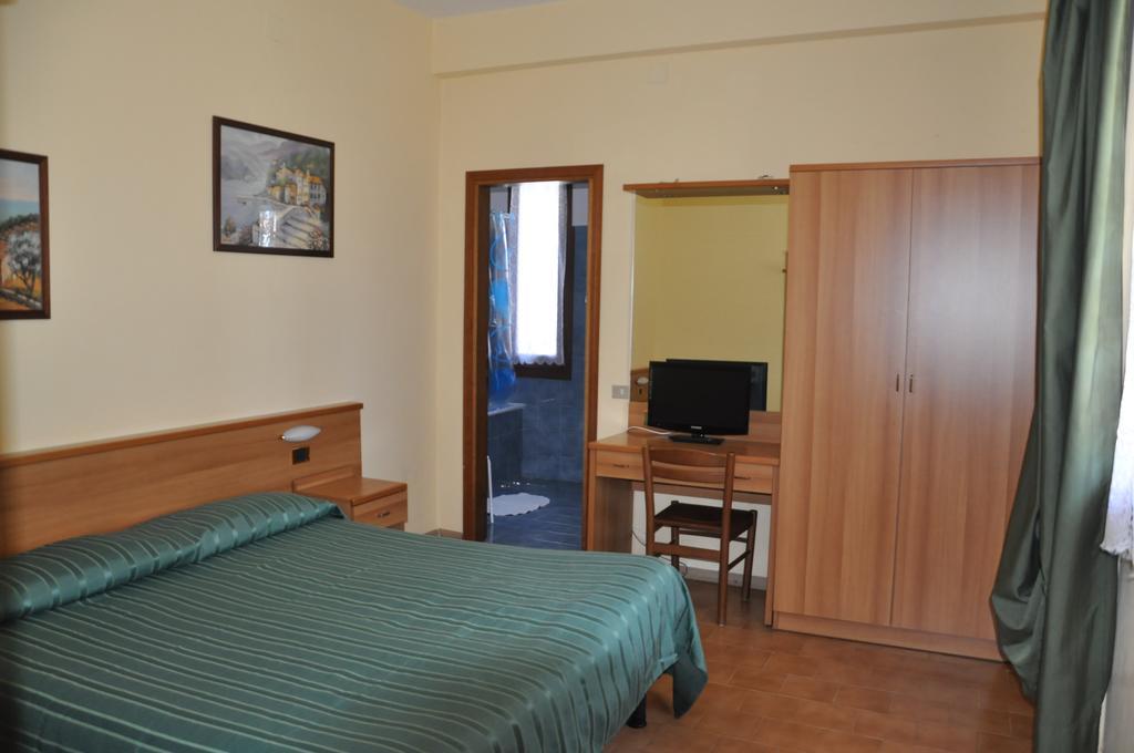 Hotel Residence Moneglia Extérieur photo