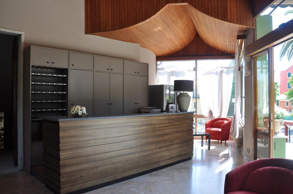 Hotel Residence Moneglia Extérieur photo