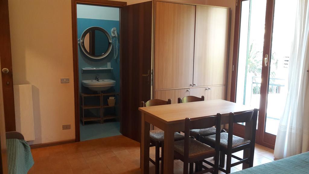 Hotel Residence Moneglia Extérieur photo